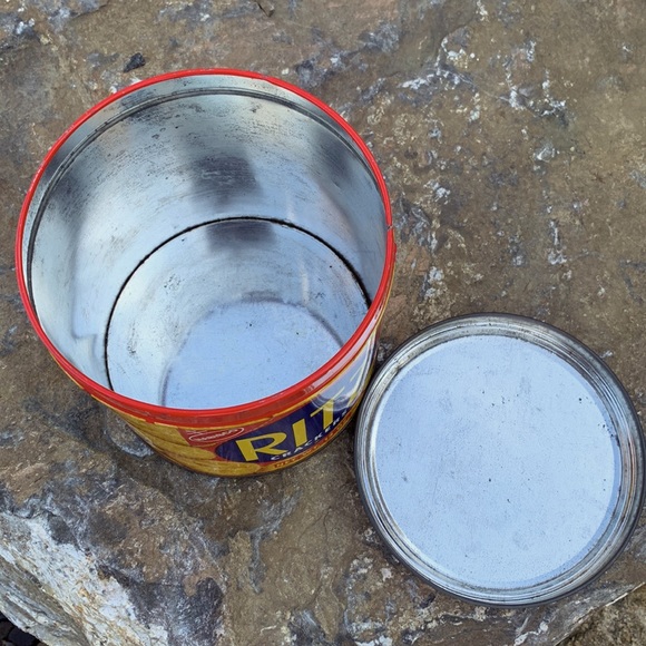 RITZ TIN - Picture 6 of 6